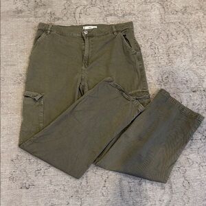 Mango Cargo Pants in Olive Green